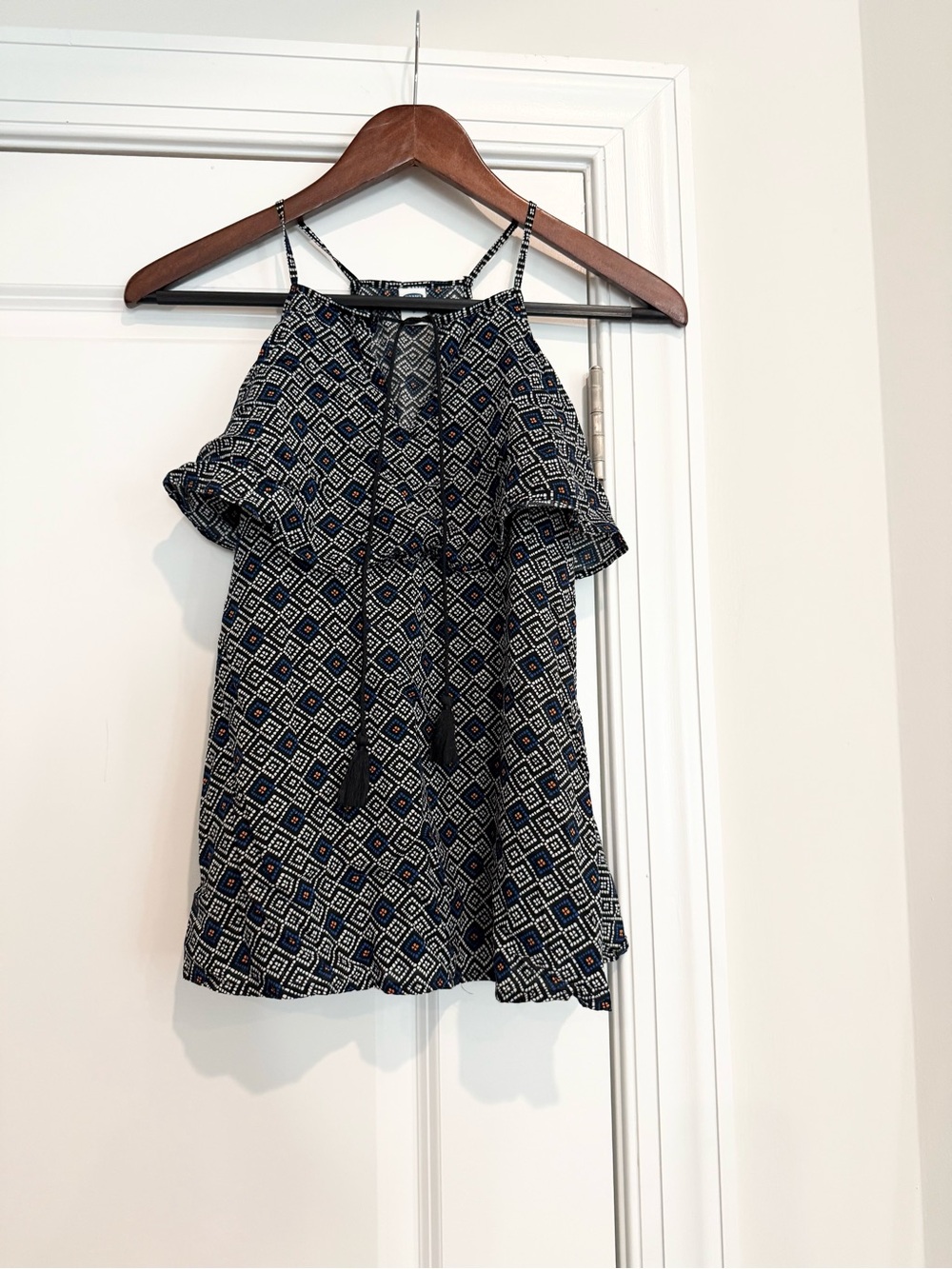 NWOT Old Navy Navy Geometric Camisole